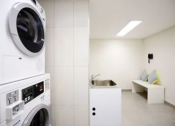 Holiday Inn Express Adelaide City Centre By Ihg Australia